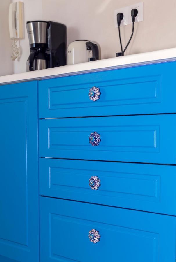 Blue And White Apartment Vipgreece Atenas Exterior foto